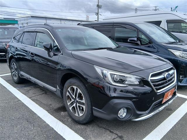 レガシィアウトバック 2.5 リミテッド 4WD 黒革シート 純正8インチナビ フルセグTV