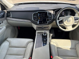 XC90 B6 AWD インスクリプション 4WD 4WD 本革シート