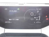 メーター周りの画像です。