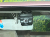 【ドライブレコーダー】ドライブレコーダー装備!走行中はもちろん、あおり運転や事故に遭遇した際、映像で記録し、万一のリスクに備えます。※記録用SDカードはお客様ご自身でご準備いただく必要があります。