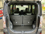 自動車保険も取り扱っておりますの無料で見積りをいたします♪ お客様のお話を伺い、お客様に合った的確なプランをご提案させて頂きます。