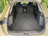 普段のお買い物や通勤、送迎等に十分な荷室スペースを確保しております。セカンドシートを倒すと、大きな荷物の積載も可能です♪