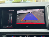 【 バックカメラ 】駐車が苦手な方でも映像で後方の安全確認もしっかり♪見えない死角の部分や距離感などモニター確認することが可能です!//