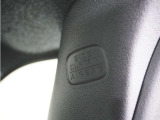 ◆サイド+サイドカーテンエアバッグシステム◆胸部へのダメージを低減するサイドエアバッグと頭部や頸部を保護するサイドカーテンエアバッグで安心をサポートします。