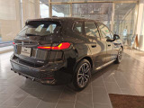 BMWプレミアムセレクション前橋では、高年式低走行モデルからMモデル、年式が経ちなかなかディーラーでは見かけないモデルまで幅広いラインナップで認定中古車を取り扱っております。品質に自信があります。