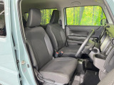 運転席シート廻りは使用感も少なく、良好な状態となっています。丁寧に使われていたことがよくわかりますね。
