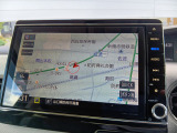 ナビ型式は【VXU-185NBi】です。保護フィルムが貼り付けられています。