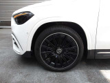 GLAクラス GLA200 d 4マチック アーバン スターズ 4WD 