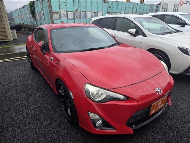 86 2.0 GT ワンオーナー 禁煙車 6MT 純正ナビ