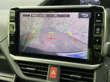 狭い場所での駐車も安心。後方の状況を画面で確認できるので、安全に駐車できます。運転に自信がない方にもおすすめです。