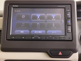 メーカー純正のナビゲーションが付いていますオーディオも充実しています。詳しくはスタッフへお尋ねください
