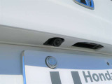 バックカメラが装備されていますので、駐車をサポートしてくれますね!