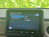 お好みの音楽を車内で手軽に楽しめます。Bluetooth接続でスマートフォンと連携すれば、さらに便利に音楽ライフを満喫できますね。