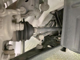 お車を安心してお乗りいただく為には、足回りの定期点検が欠かせません。サービスサポート(有償保証)では無料点検もご提供しており、安心のカーライフをお過ごしいただけるサポート体制が整っています。