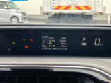 視認性の高いメーター類は、運転に必要な情報を的確にドライバーへ伝えます。安全運転をサポートします。