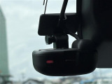 【ドライブレコーダー】映像・音声などの運転中の記録を残します。事故などを起こした起こされた時の証拠になりえますので、もしも時でも安心ですね。