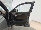 BMWプレミアムセレクション前橋では、高年式低走行モデルからMモデル、年式が経ちなかなかディーラーでは見かけないモデルまで幅広いラインナップで認定中古車を取り扱っております。品質に自信があります。