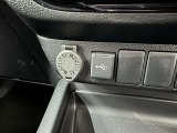 シガーソケット用の充電器が使用可能です!