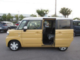 こちらの車両は店頭での現車確認、弊社にご入庫頂ける方限定の販売とさせて頂きます。遠方のお客様には大変申し訳ございませんがご了承をお願い致します。