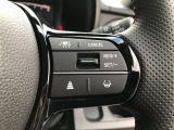 アダプティブクルーズコントロールは、高速道路などで設定した車速内で自動的に加減速の支援を行い、前走車との車間距離を維持しながら追従走行を支援する装置です。