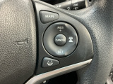 アクセルから足を離しても設定したスピードを保ち走行し、高速道路での疲労軽減に役立つクルーズコントロール付きです!