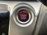 ワンプッシュでエンジンのスタート、ストップが出来て便利です。