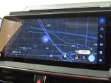 メーカー装着の12.3インチディスプレイオーディオを装備しております。