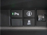 ◆パーキングセンサーシステム◆車庫入れの時などに近くに障害物がある場合、障害物までの距離を音で知らせてくれます。