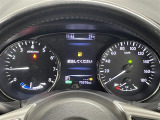 【メーターまわり】ドライバーから見やすい位置にあって安全運転に寄与します。マルチインフォメーションディスプレイでは、クルマに関するたくさんの情報を確認可能。