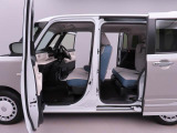 初回車検までのメンテナンスをセット商品として『ワンダフルパスポート』をご案内♪納車後のメンテナンスは愛知ダイハツにお任せください(*^_^*)