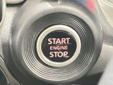 【プッシュ式エンジン】プッシュ式エンジンスタートでブレーキを踏んでボタンを押すだけでエンジン始動がスムーズ!!鍵をカバンに入れているだけでエンジンの始動が可能★とても便利な機能です