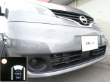 走行車線からの逸脱防止を支援するLDW(車線逸脱警報)!意図せず走行車線を逸脱しそうな場合、メーター内ディスプレイへの警報表示で注意を喚起します。