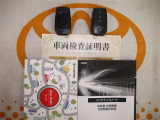 スマートキー付。取扱説明書とメンテナンスノートもあります☆品質評価シート付いてます!トヨタ認定中古車ライト!!
