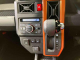 納車前にはプロのメカニックが、各部の点検を行います。ディーラーにしか出来ない品質、そしてサービスできっと満足していただけると思います!