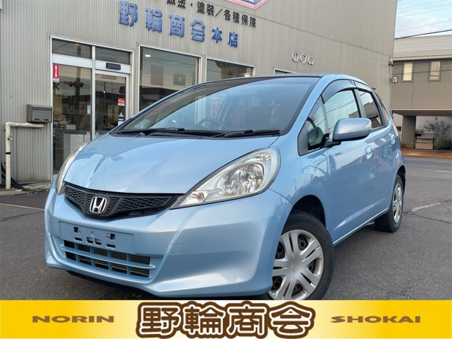 フィット 1.3 G スマートセレクション ファインスタイル 4WD 