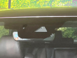 【スマートブレーキサポート】走行中に前方の車両等を認識し、衝突しそうな時は警報とブレーキで衝突回避と被害軽減をアシスト。より安全にドライブをお楽しみいただけます。