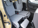 こちらの車両は店頭での現車確認、弊社にご入庫頂ける方限定の販売とさせて頂きます。遠方のお客様には大変申し訳ございませんがご了承をお願い致します。