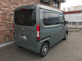 オプションになりますが、ボディーコーティングもご用意しております。新車の輝きに近づき、洗車などのお手入れも楽になりますよ。
