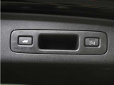 ◆予約クローズ機能付きパワーテールゲート◆キーや運転席のボタン、ハンズフリー機能など多彩なアクセスで自動開閉できます。