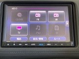 メーカー純正のナビゲーションが付いていますオーディオも充実しています。詳しくはスタッフへお尋ねください