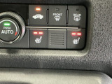 運転席/助手席シートヒーターで寒い日もすぐに温かくなり快適に過ごせます。2段階の温度調整が可能です
