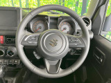 【純正革巻きステアリング】上質な革を使用することで、手にしっかり馴染みとても運転しやすいハンドルです♪
