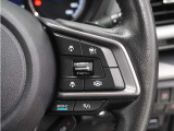 ◆アダプティブクルーズコントロール◆予め設定した車速内でクルマが自動的に加減速。前走車との適切な車間距離を維持しながら追従走行します。
