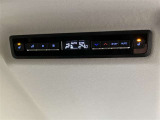 残価設定型クレジットをご用意しております。車両価格の一部をあらかじめ残価として据え置き、残りの金額を分割払いとするプランです。 詳しくはスタッフにお問合せください。
