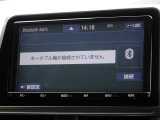 CD・DVD(再生機能)・ブルートゥース等を使用することができます。