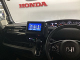 機能的なコックピット。快適な運転を楽しめます。