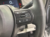 クルーズコントロールを装備しています。高速道路などで一定の速度で走ってくれるので運転が楽ですよ!速度を設定できますので、スピードの出しすぎにも注意できます。