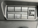 アイドリングストップ搭載!信号待ちなどの停車の際に自動でエンジンが停止してくれるので燃費の向上が期待できます♪