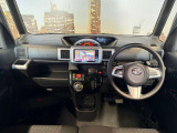 大阪府枚方市にセダン・SUVを中心に『お値打ち価格』で展示している良質中古車専門店です。事故歴修復歴なしの車両限定で取り扱い!。関西地域で最もお得な価格かつ最良質車をご提供できるよう努めております。