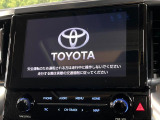 【ナビ機能付きディスプレイオーディオ】ナビ機能搭載の他、お持ちのスマートフォンと連携して、ナビやbluetoothでの音楽再生が可能です♪デザインはもちろん操作性も良好!